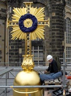 ... Church Completes Rise From the Ashes | Culture | DW.DE | 29.10.2005